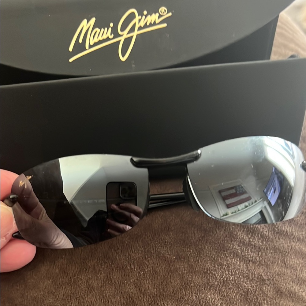 Maui Jim Black Sunglasses Makaha readers